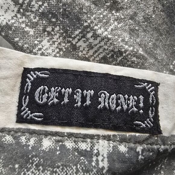 Roar Shirt Men's Small Bleached Gray Embordered Wings Conquer Y2K Button Down - Picture 7 of 16